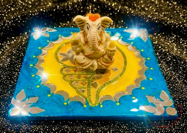 Yellow Conch with Ganesh - Lippan relief, clay & glass, 6"×6" - © Gold Zen Art